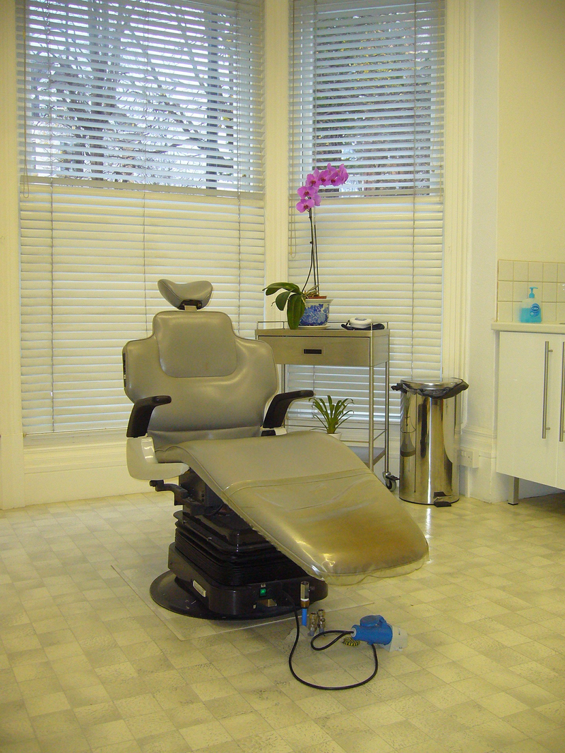 Illustration for article titled Choosing A Family Dentist To Provide Top-Rated Services